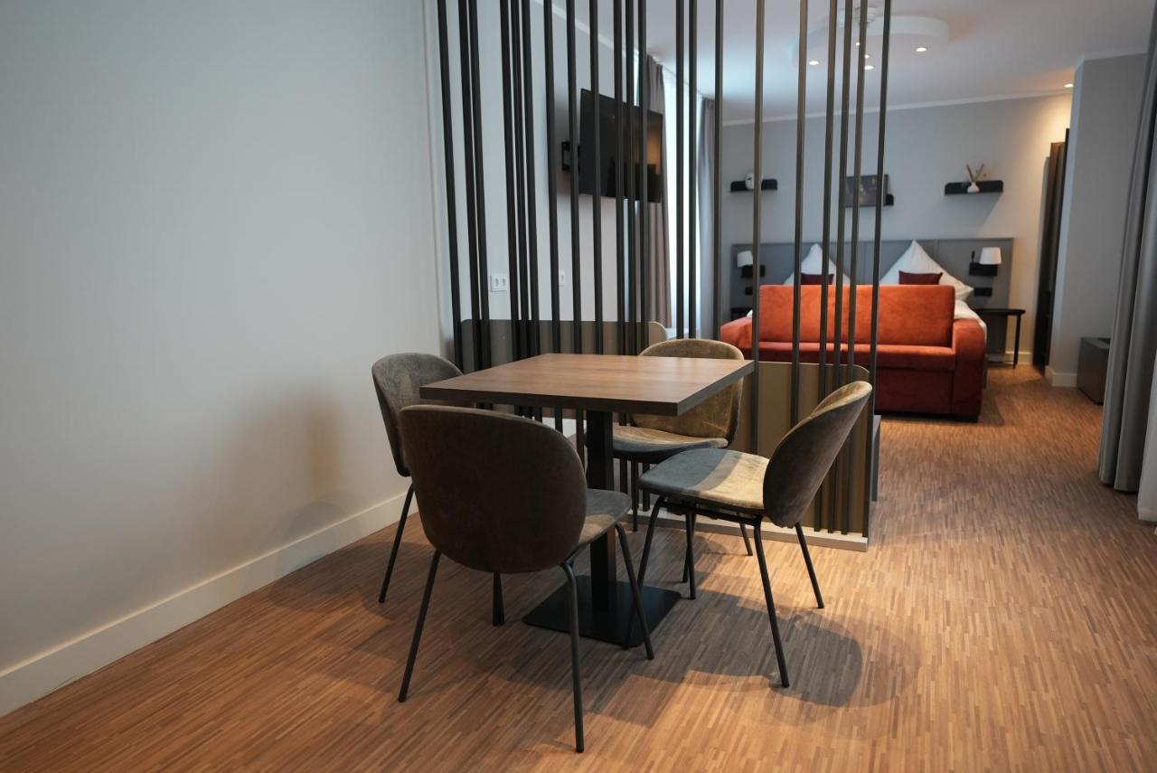 Boutique Kaiser - Hotel & Apartments Frankfurt am Main Ngoại thất bức ảnh