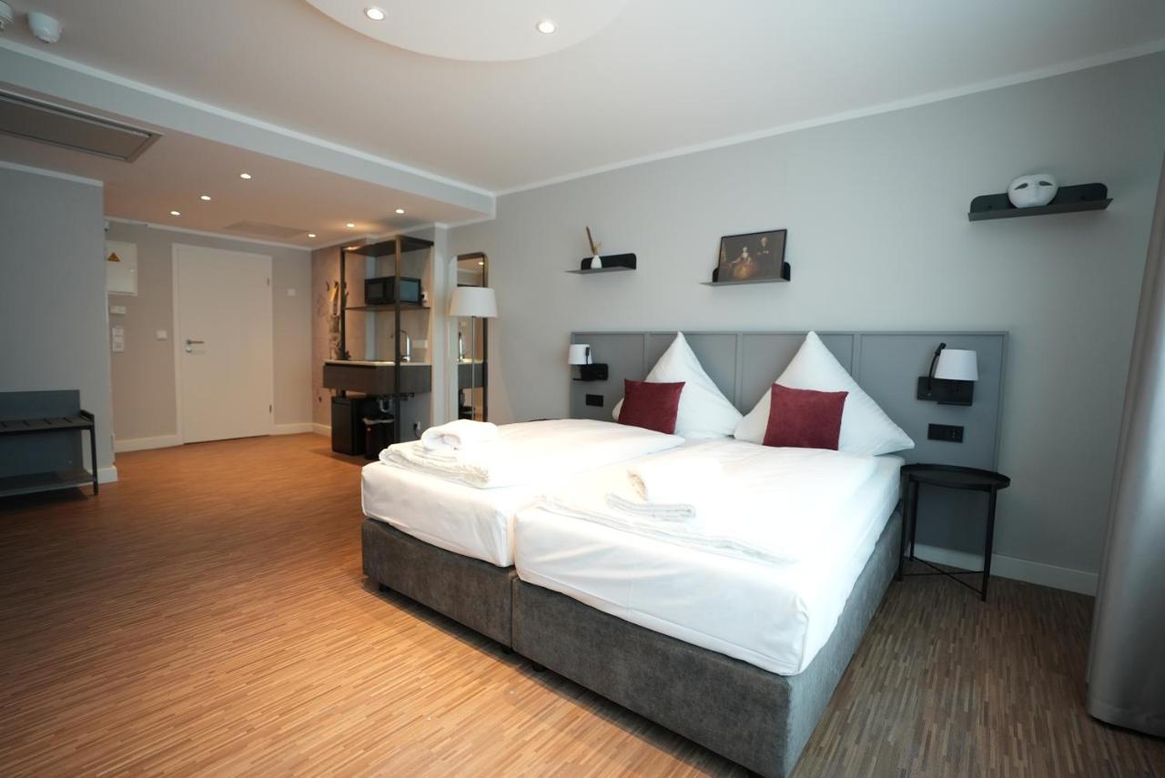 Boutique Kaiser - Hotel & Apartments Frankfurt am Main Ngoại thất bức ảnh