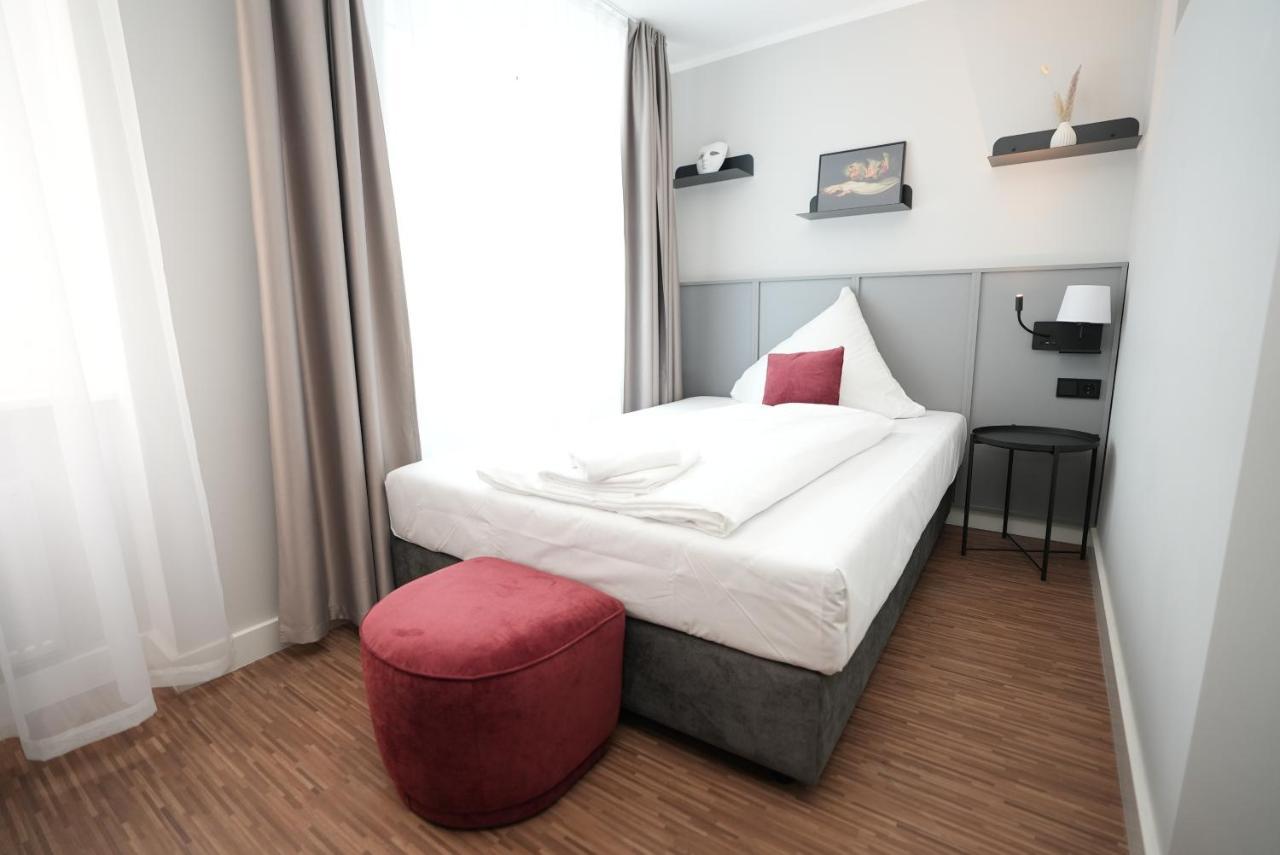Boutique Kaiser - Hotel & Apartments Frankfurt am Main Ngoại thất bức ảnh