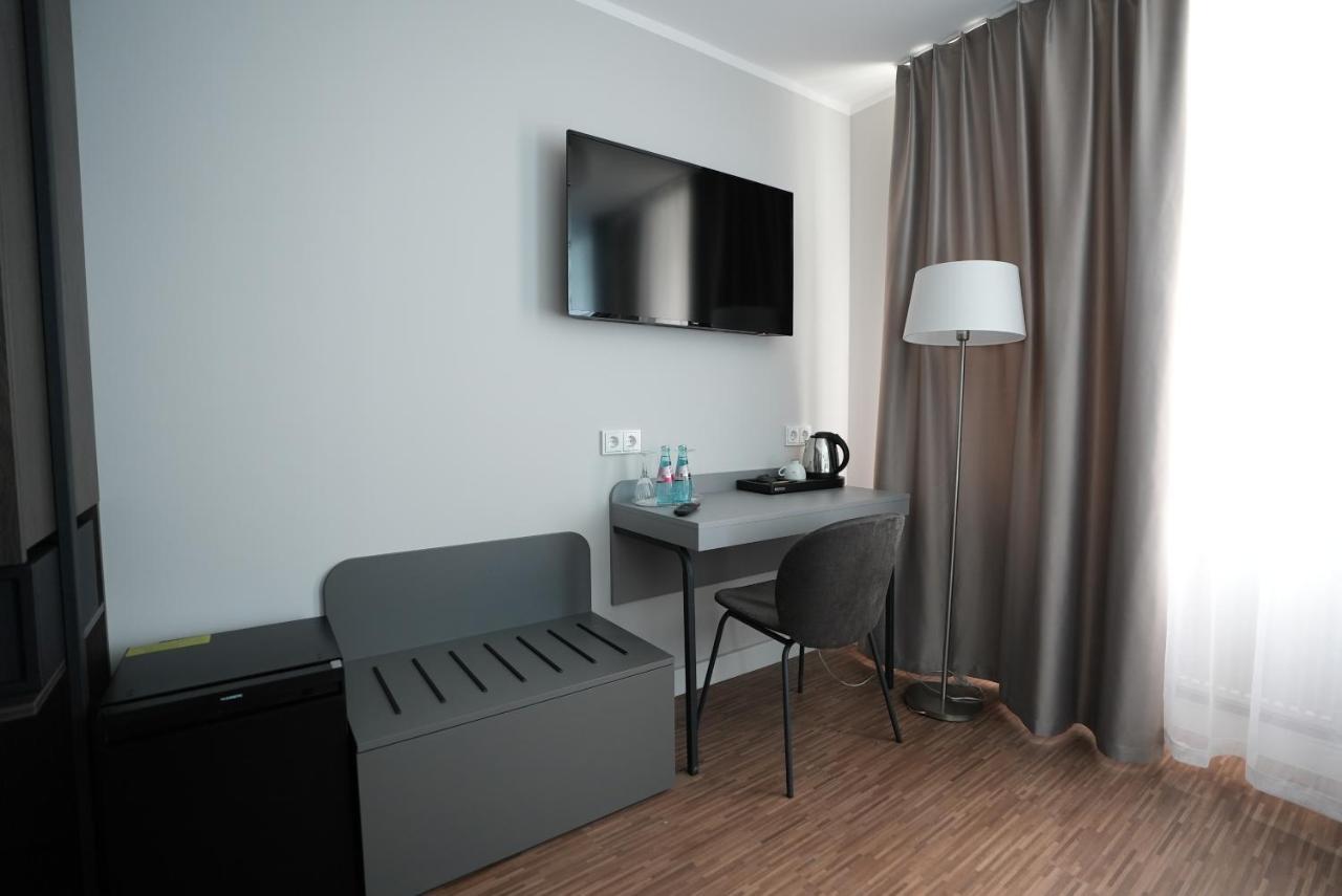 Boutique Kaiser - Hotel & Apartments Frankfurt am Main Ngoại thất bức ảnh