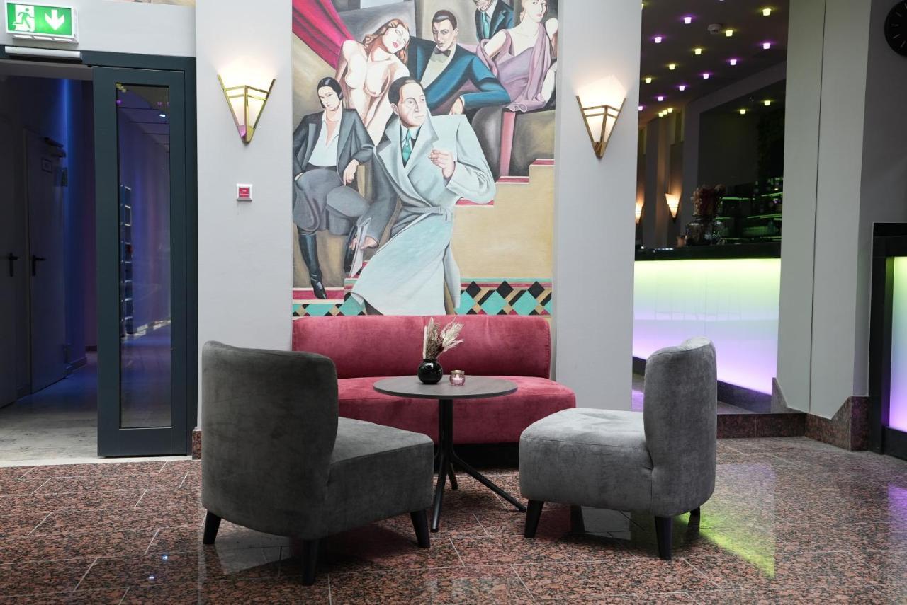 Boutique Kaiser - Hotel & Apartments Frankfurt am Main Ngoại thất bức ảnh